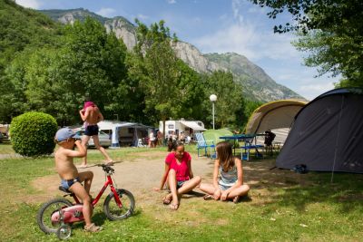 Emplacement camping